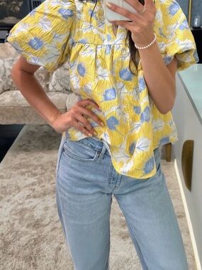 Women’s Yellow Floral Puff-Sleeve Top